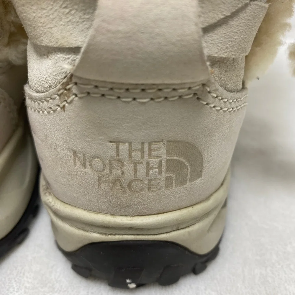 The North Face Womens Insulated Primaloft Shearling Boots Cream Suede  7‎